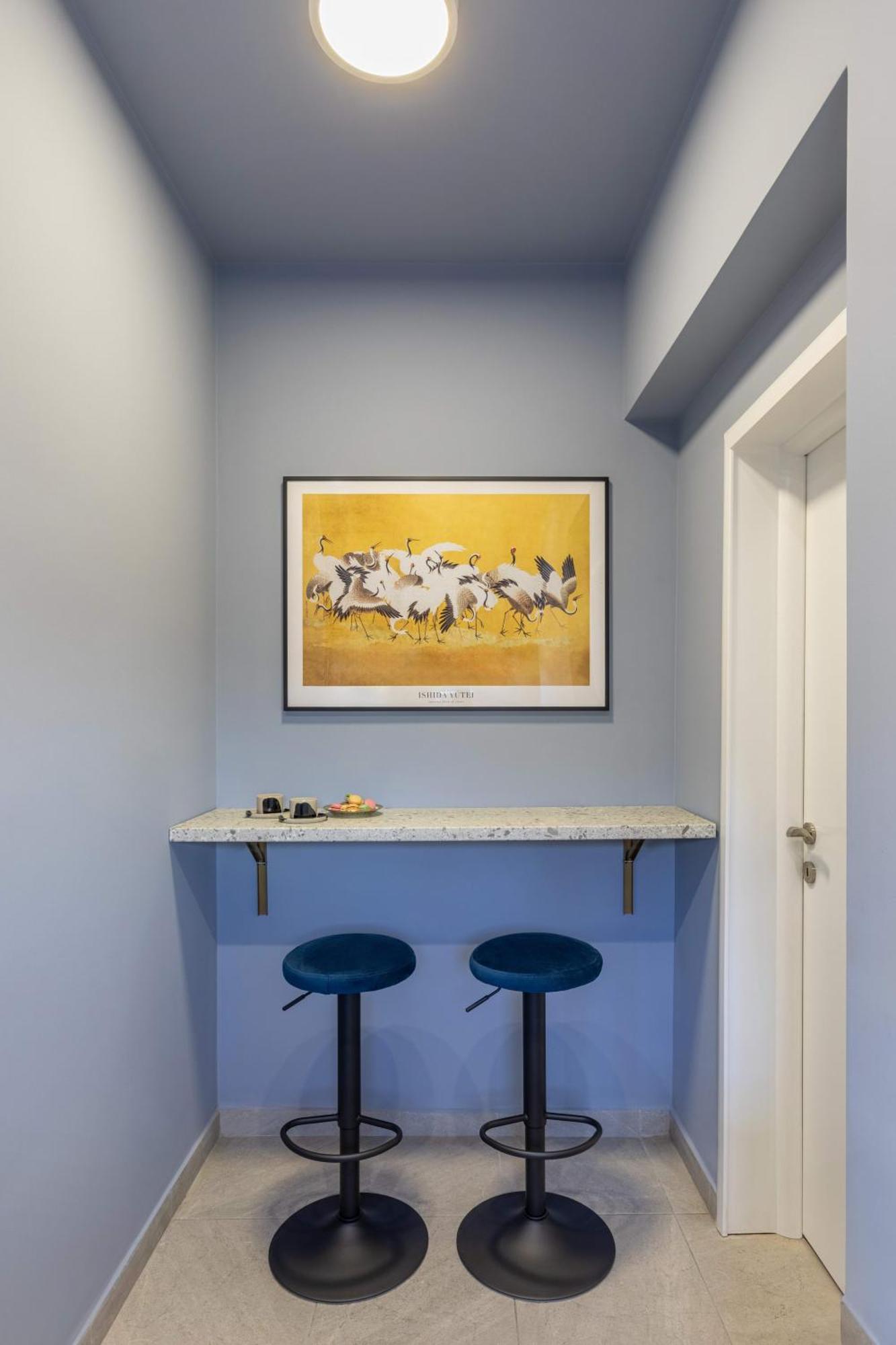 Holt - Lucky Cranes Apartment Bukares Bagian luar foto